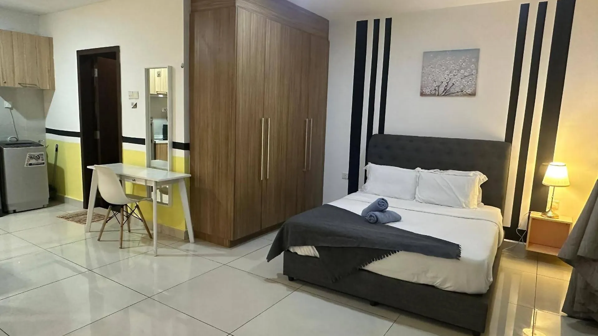 Jb City D'Esplanade Shopping Mall Apartment جوهر بهرو 0*,